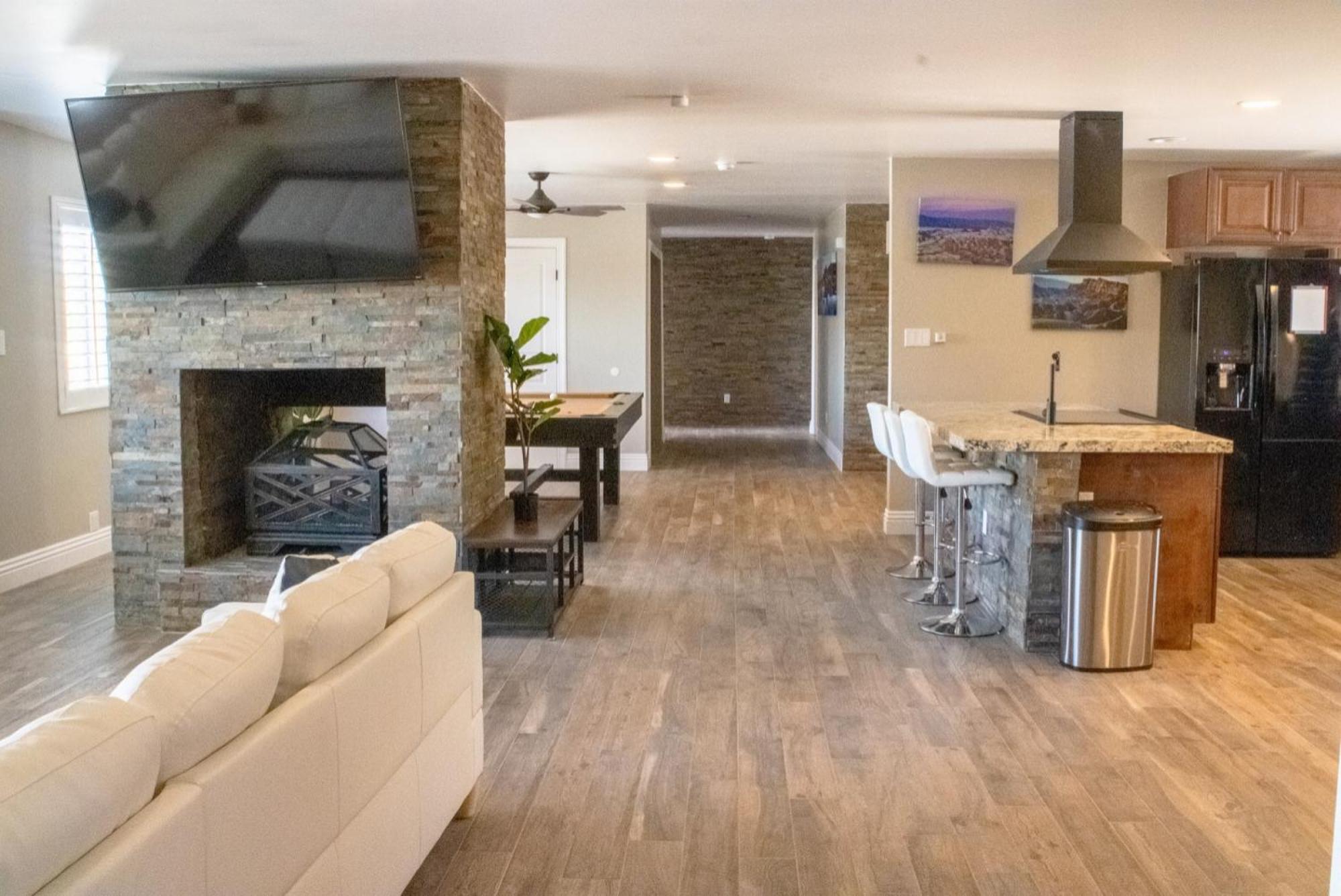 Lux Private Home - Pool, Billiards, 8 Smart Tvs, Board Games, Cotton Bedding - The Stone Sanctuary At Mccullough Hills Trailhead Лас-Вегас Экстерьер фото