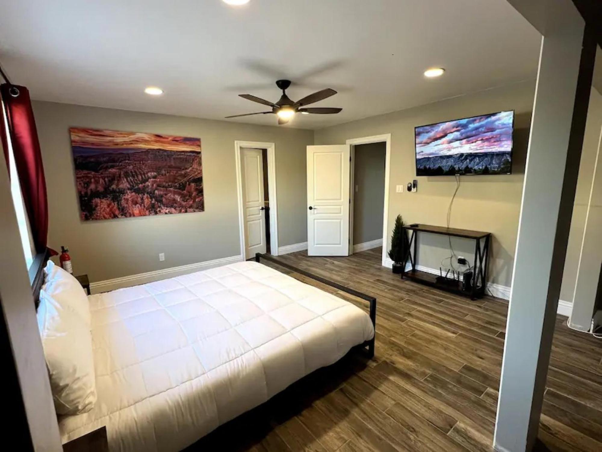 Lux Private Home - Pool, Billiards, 8 Smart Tvs, Board Games, Cotton Bedding - The Stone Sanctuary At Mccullough Hills Trailhead Лас-Вегас Экстерьер фото