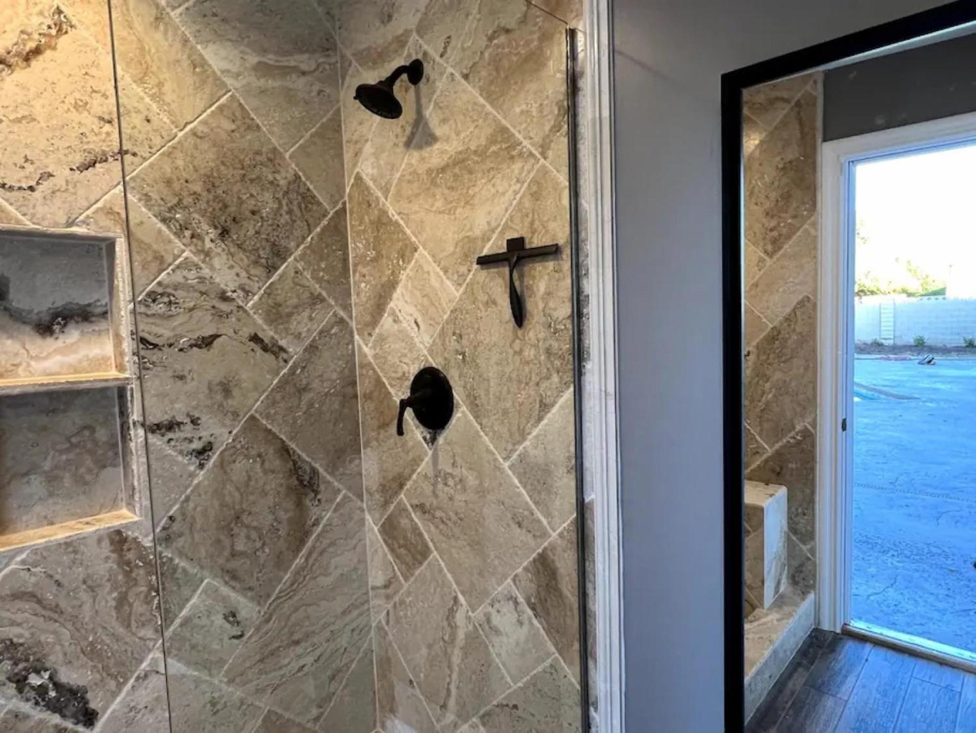 Lux Private Home - Pool, Billiards, 8 Smart Tvs, Board Games, Cotton Bedding - The Stone Sanctuary At Mccullough Hills Trailhead Лас-Вегас Экстерьер фото