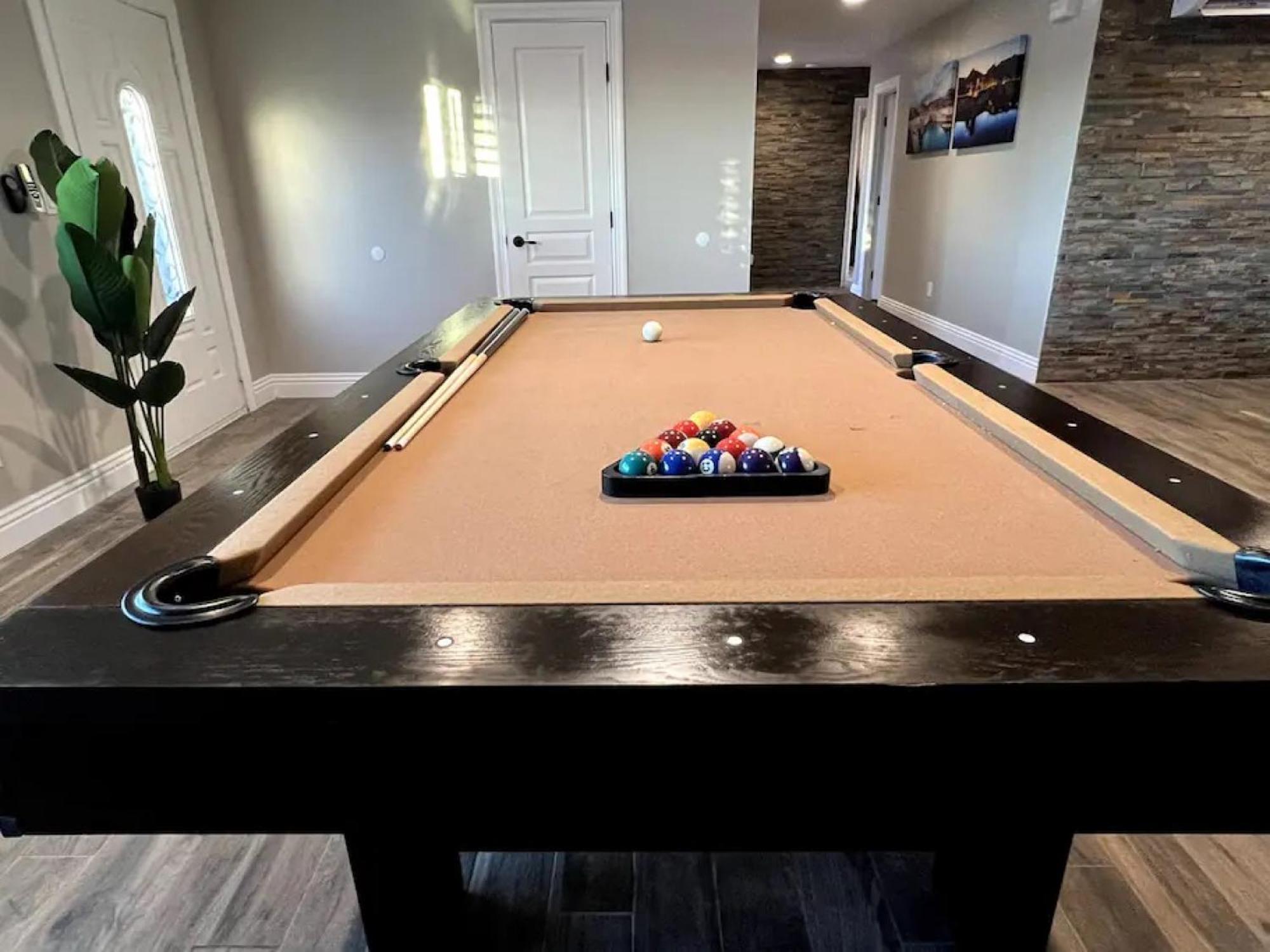 Lux Private Home - Pool, Billiards, 8 Smart Tvs, Board Games, Cotton Bedding - The Stone Sanctuary At Mccullough Hills Trailhead Лас-Вегас Экстерьер фото